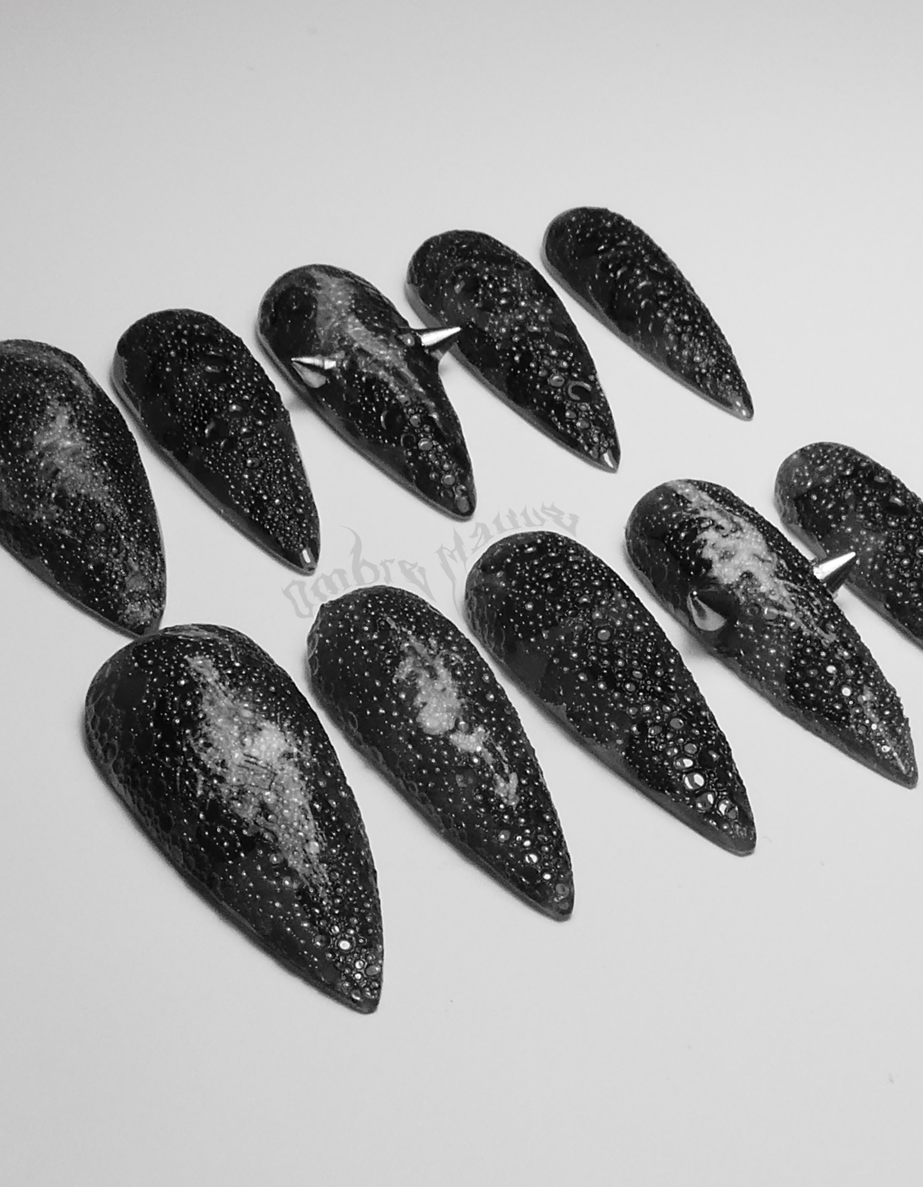 Bubble stone